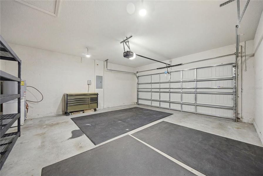 Spacious, unfurnished interior of a new home in , Bradenton (Image 21). Spacious, unfurnished interior of a new home in , Bradenton (Image 21).