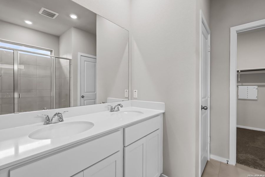Furnished interior view inside a new home in Summerlin, San Antonio (Image 6).