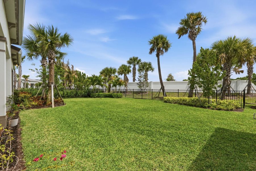 51-web-or-mls-10550_Northbrook_Cir_052