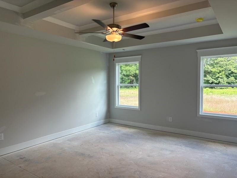 Image 21 of a home in Greenefield.