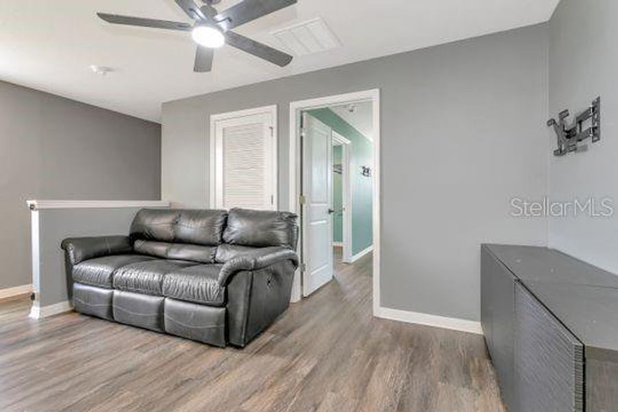 Furnished interior view inside a new home in Evergreen, Bradenton (Image 16). Furnished interior view inside a new home in Evergreen, Bradenton (Image 16).