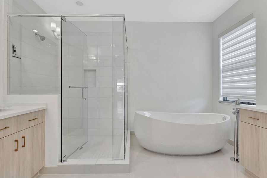 Furnished interior view inside a new home in , Boca Raton (Image 18). Furnished interior view inside a new home in , Boca Raton (Image 18).