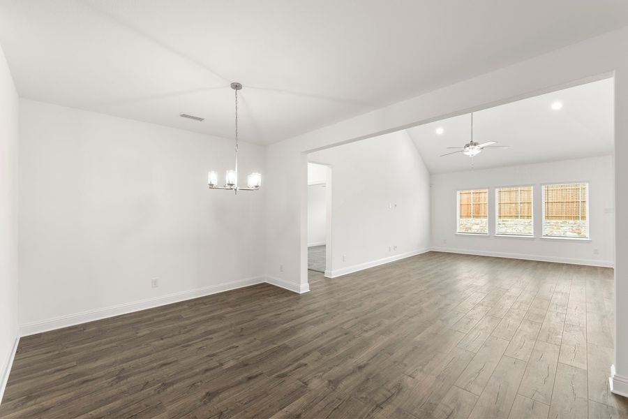 Spacious, unfurnished interior of a new home in Walden Pond, Forney (Image 19).