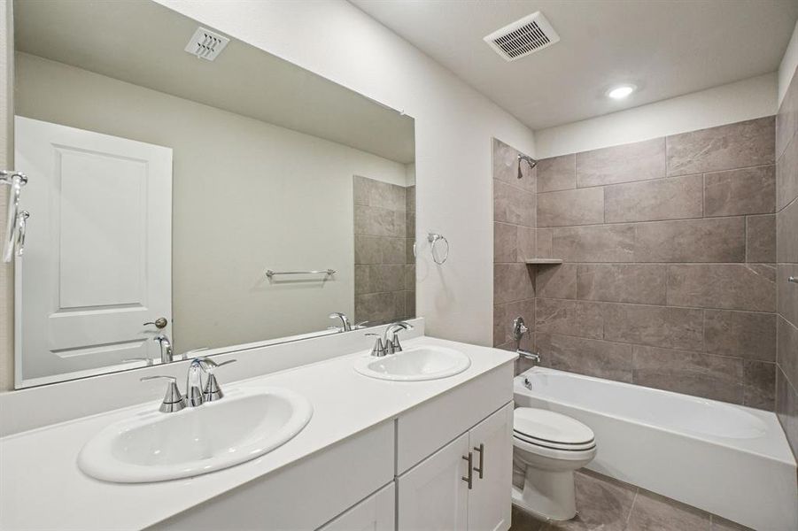 Photo is not of the actual home, but is an inspirational photo of builder’s model home and may depict options, furnishings, and/or decorator features that are not included. Photo is not of the actual home, but is an inspirational photo of builder’s model home and may depict options, furnishings, and/or decorator features that are not included.