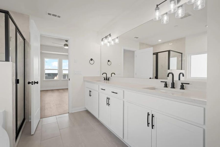 The Leighland D Primary Suite Bathroom