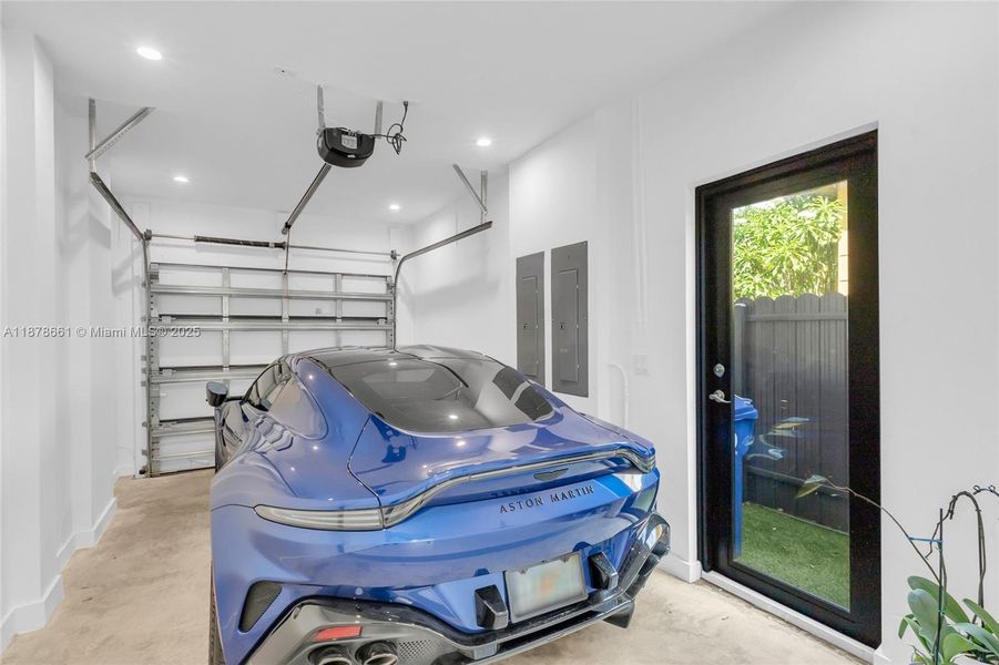 Furnished interior view inside a new home in , Miami (Image 10).