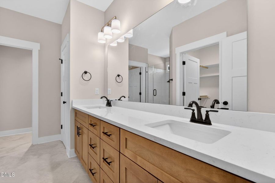 36-web-or-mls-459-hillard-ln-annice-broa