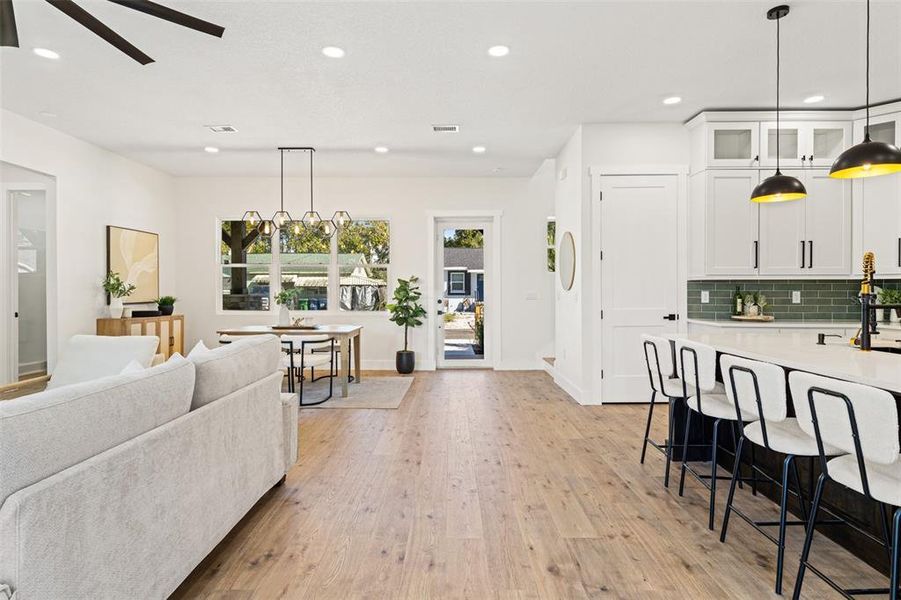 Furnished interior view inside a new home in , Tampa (Image 8). Furnished interior view inside a new home in , Tampa (Image 8).