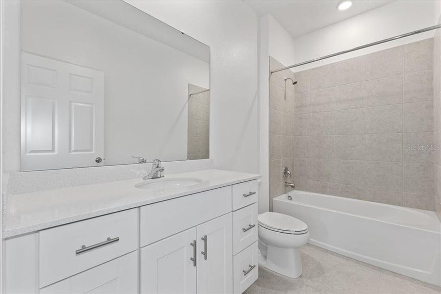 Furnished interior view inside a new home in Mirror Lake Village, Fruitland Park (Image 5).