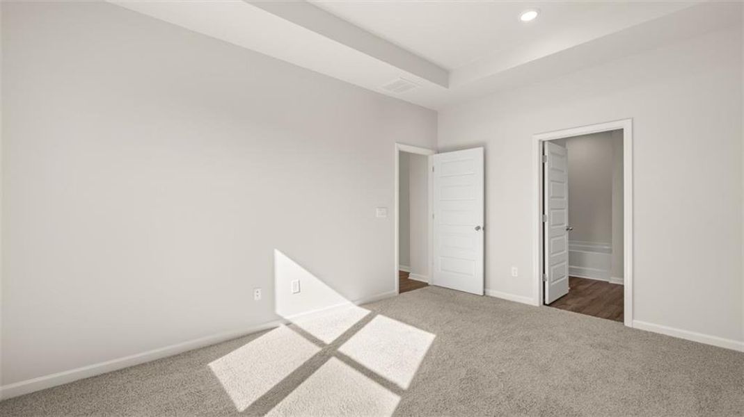 Spacious, unfurnished interior of a new home in Jackson Landing, Jefferson (Image 38).