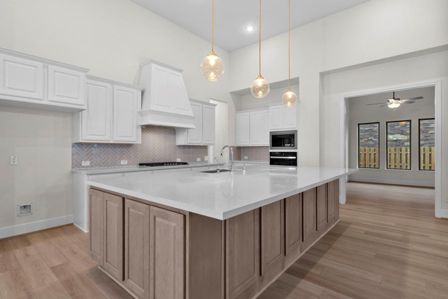 Furnished interior view inside a new home in Colton, Montgomery (Image 7).