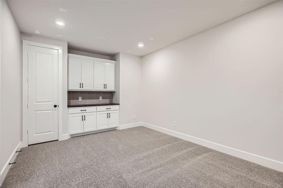 Spacious, unfurnished interior of a new home in Ten Mile Creek 55s, Celina (Image 14). Spacious, unfurnished interior of a new home in Ten Mile Creek 55s, Celina (Image 14).