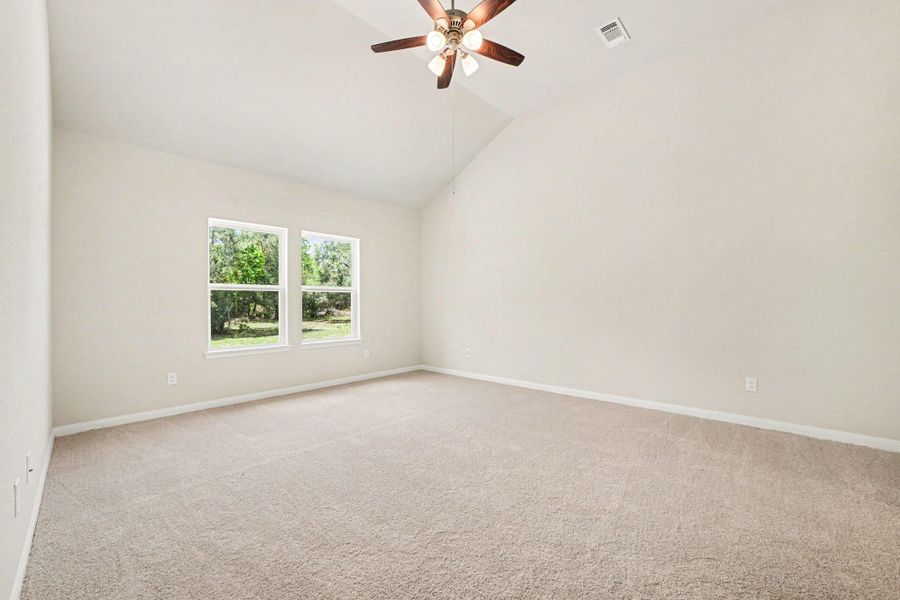 Spacious, unfurnished interior of a new home in , Bay City (Image 25). Spacious, unfurnished interior of a new home in , Bay City (Image 25).