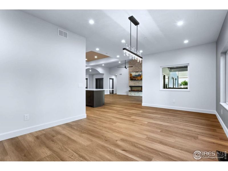 Spacious, unfurnished interior of a new home in , Timnath (Image 35).