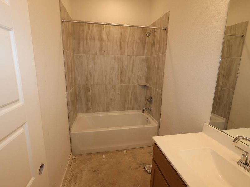 Image 36 of a home in Lone Star Landing. Image 36 of a home in Lone Star Landing.