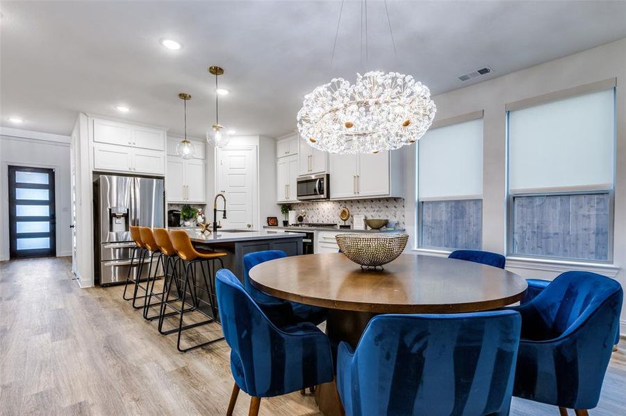 Furnished interior view inside a new home in Cambridge Crossing, Celina (Image 30).