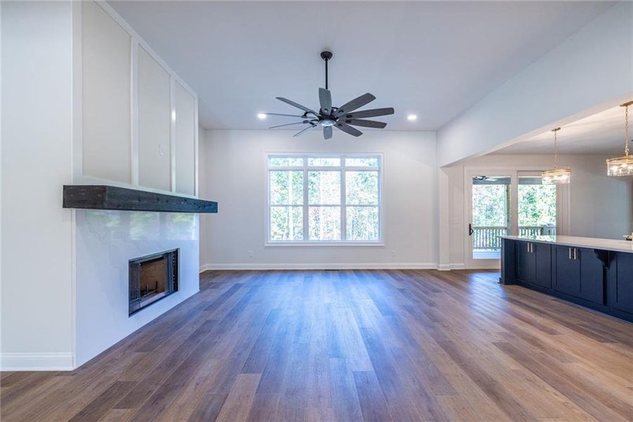 Spacious, unfurnished interior of a new home in , Dallas (Image 67).