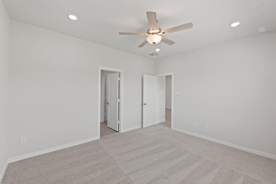 Spacious, unfurnished interior of a new home in River Ranch Trails, Dayton (Image 15). Spacious, unfurnished interior of a new home in River Ranch Trails, Dayton (Image 15).