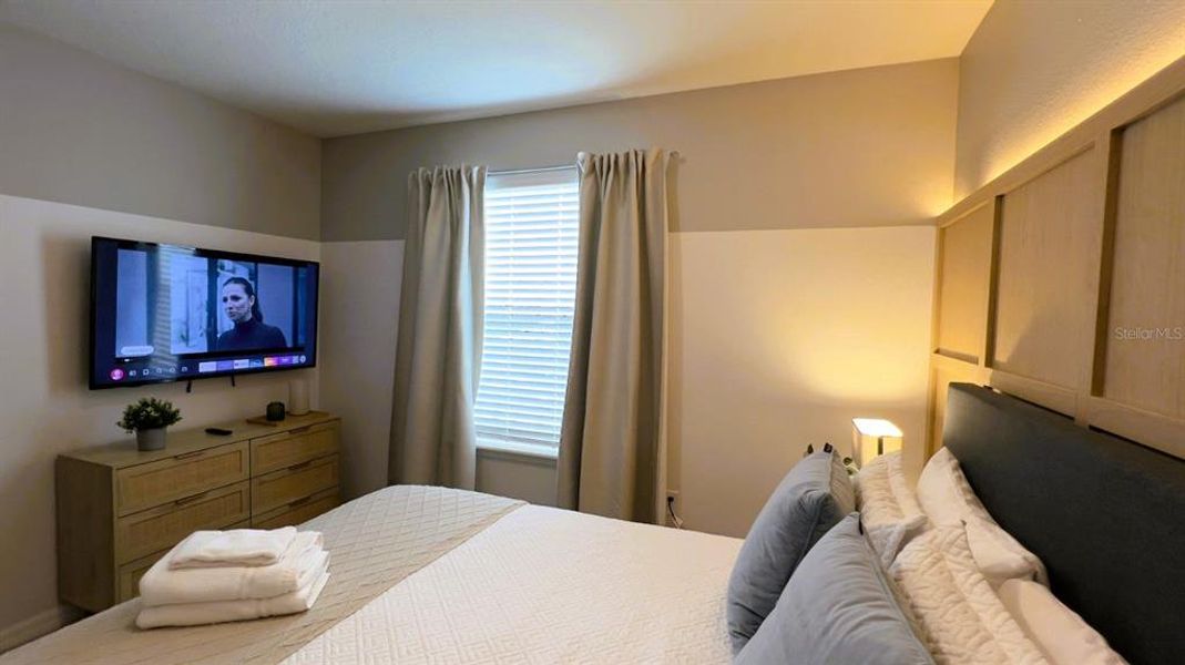 Furnished interior view inside a new home in , Clermont (Image 47).