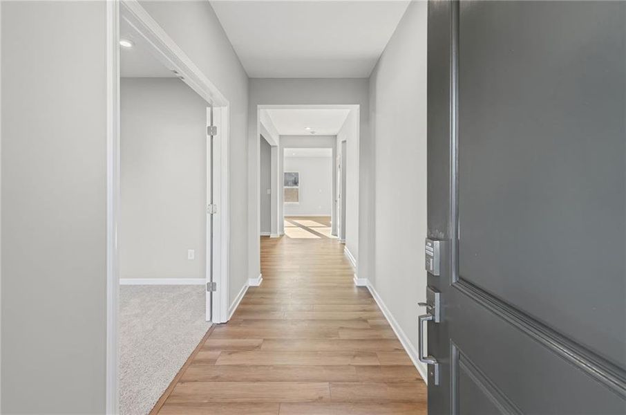 Spacious, unfurnished interior of a new home in Twin Lakes, Hoschton (Image 23). Spacious, unfurnished interior of a new home in Twin Lakes, Hoschton (Image 23).