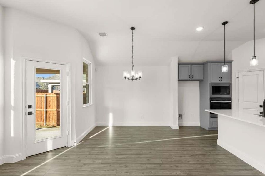 Representative furnished interior of a home built from the San Jacinto by UnionMain Homes in Elevon, Lavon (Image 12). Representative furnished interior of a home built from the San Jacinto by UnionMain Homes in Elevon, Lavon (Image 12).