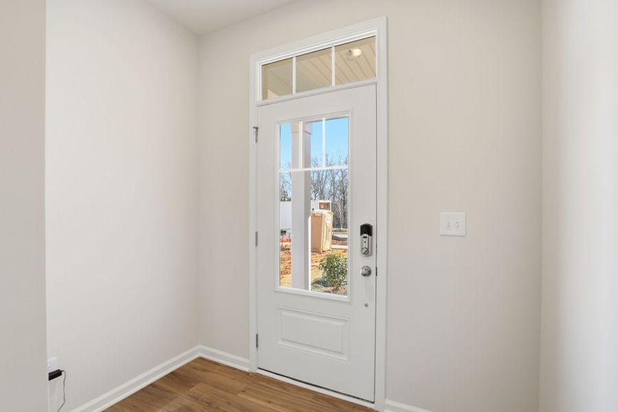 Spacious, unfurnished interior of a new home in Hedgecliff Townes, Kannapolis (Image 10).