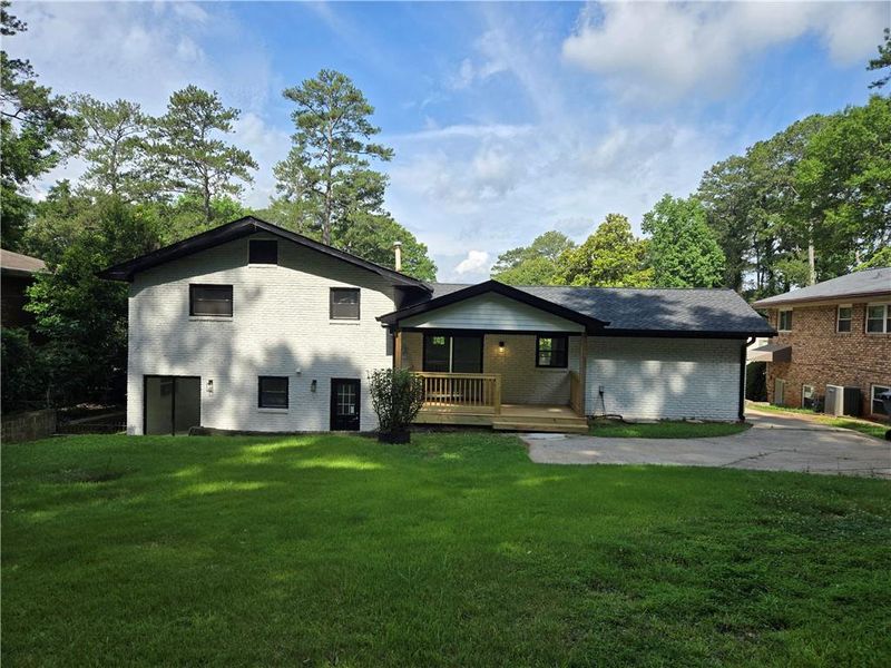 Exterior details and patio area of a home in , Decatur (Image 23).