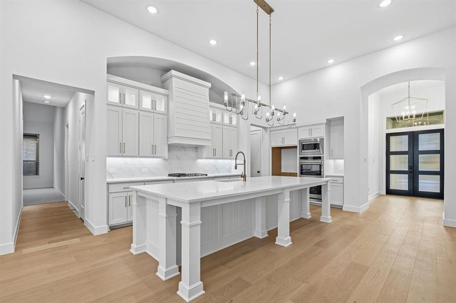 Furnished interior view inside a new home in Saddle Star Estates, Rockwall (Image 11). Furnished interior view inside a new home in Saddle Star Estates, Rockwall (Image 11).