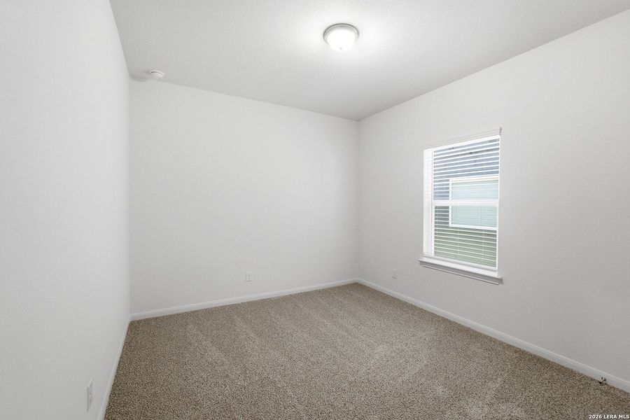 Spacious, unfurnished interior of a new home in Red Hawk Landing, San Antonio (Image 14).