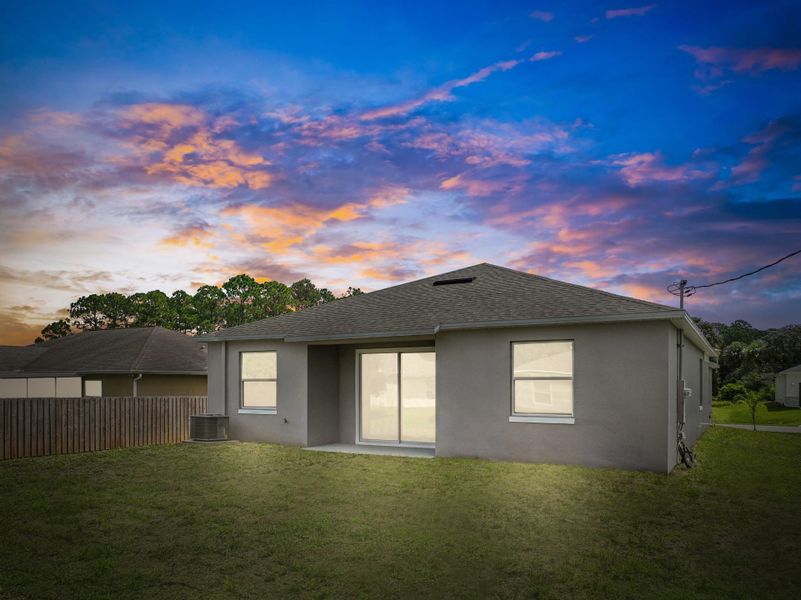 Representative exterior details of a home built from the The Emerald by INB Homes in Palm Coast, Palm Coast (Image 25).