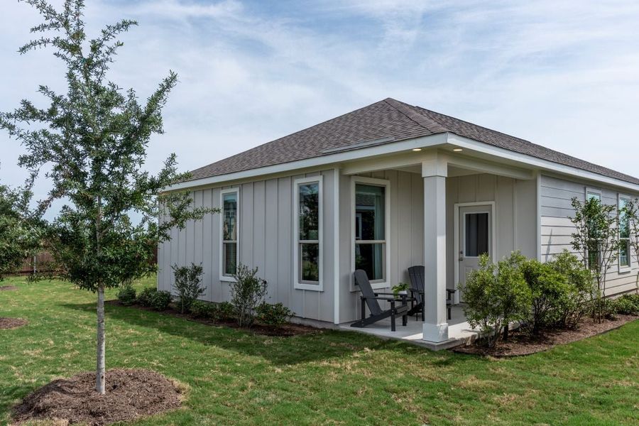 Representative exterior details of a home built from the 1605 Modeled by KB Home in Sunset Oaks, Maxwell (Image 3).