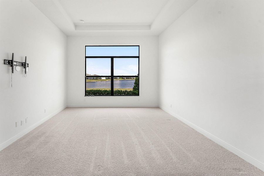 Spacious, unfurnished interior of a new home in , Port St. Lucie (Image 17).