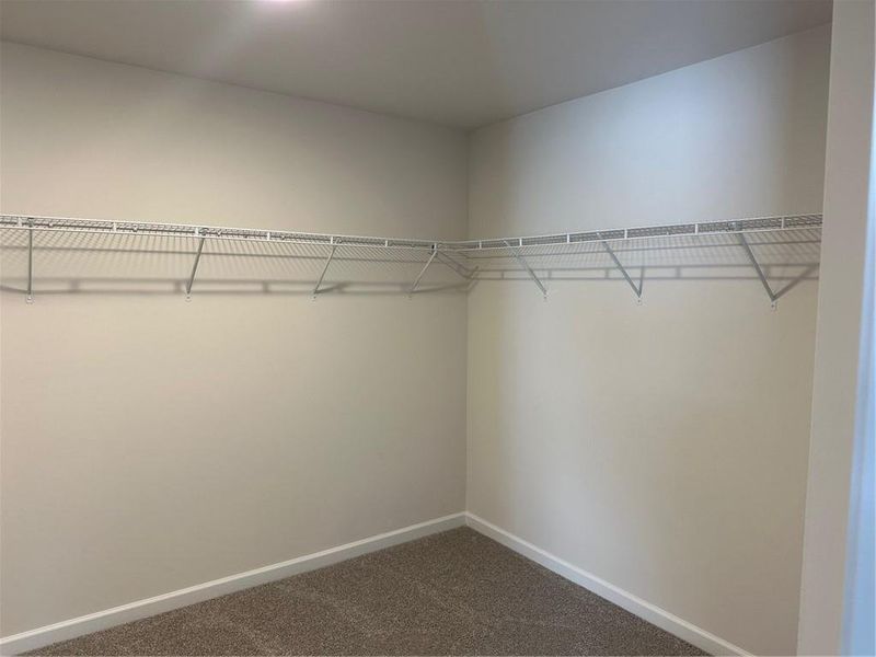 Spacious, unfurnished interior of a new home in Beckett Ranch, Auburn (Image 20).