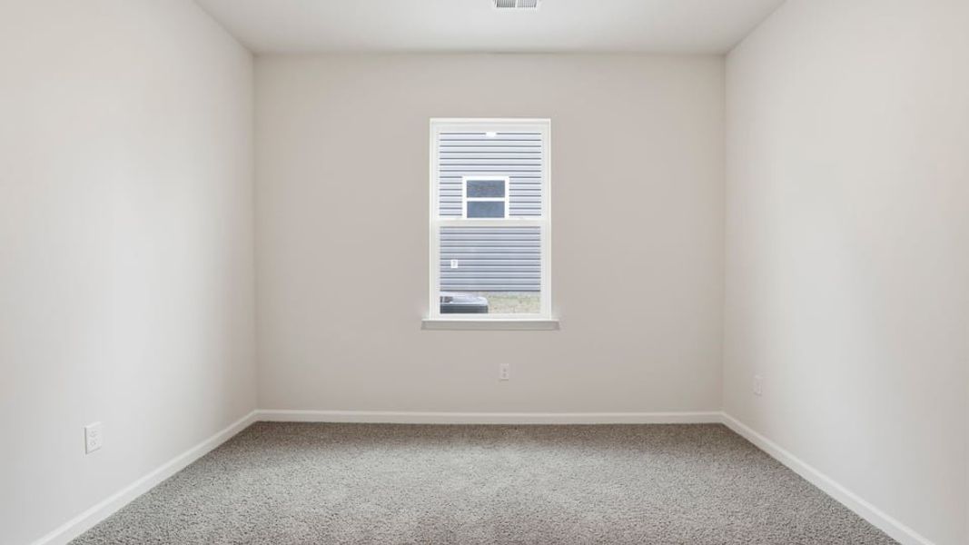 Spacious, unfurnished interior of a new home in Waverly Station, Greenwood (Image 18).