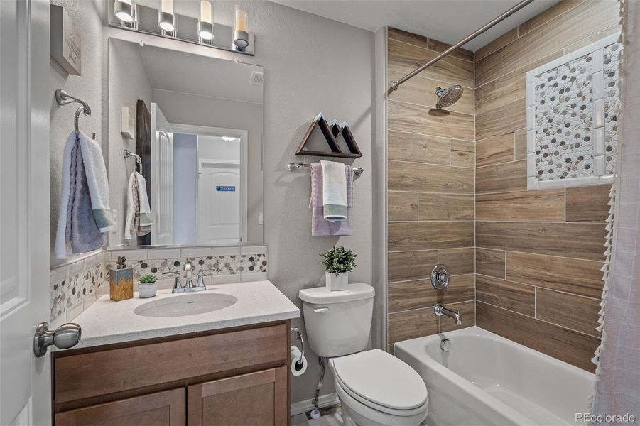 Furnished interior view inside a new home in , Colorado Springs (Image 32).