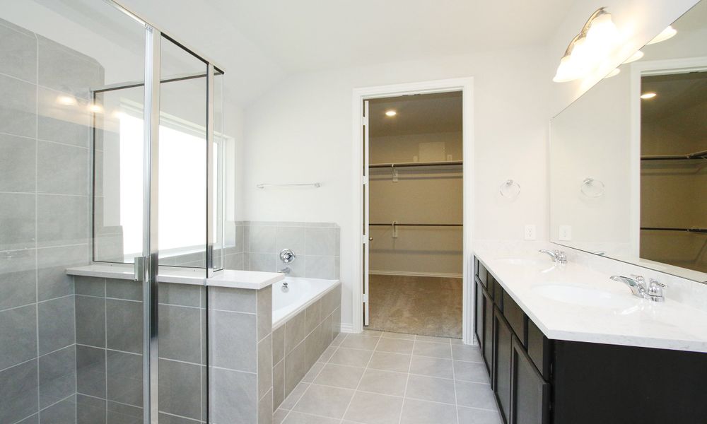 Image 19 representing the Enclave Series - Fiji by DRB Homes in Meyer Ranch – Premier, New Braunfels, TX.