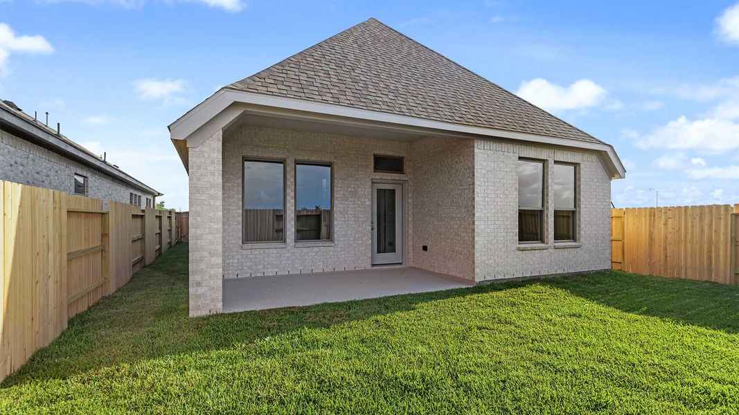 Exterior details and patio area of a home in The Grand Prairie, Hockley (Image 3).