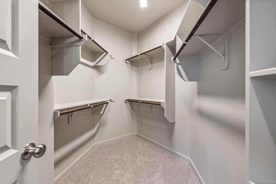 Image 35 of a home in .