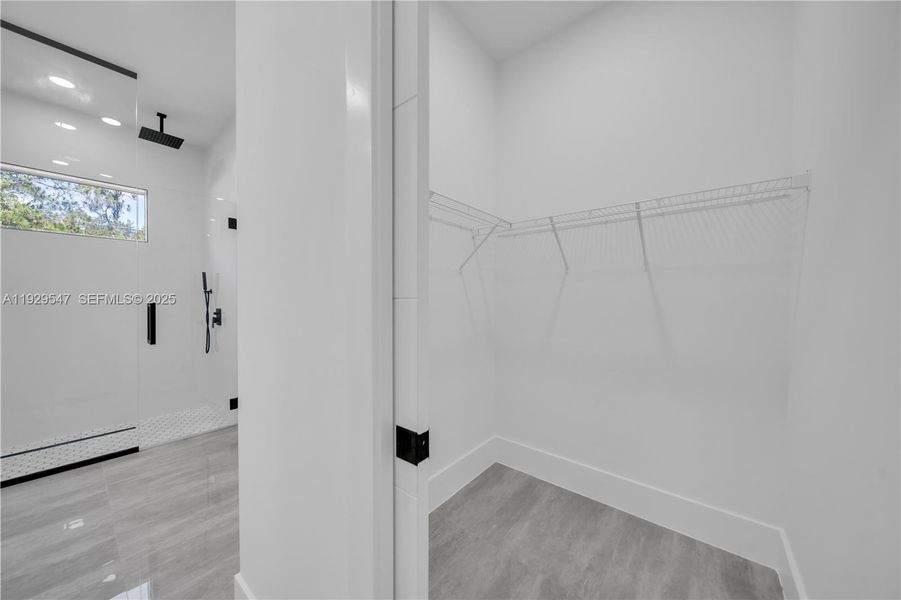 Spacious, unfurnished interior of a new home in , Lehigh Acres (Image 35). Spacious, unfurnished interior of a new home in , Lehigh Acres (Image 35).