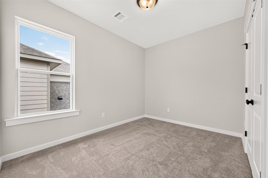 Spacious, unfurnished interior of a new home in , Bonney (Image 33).