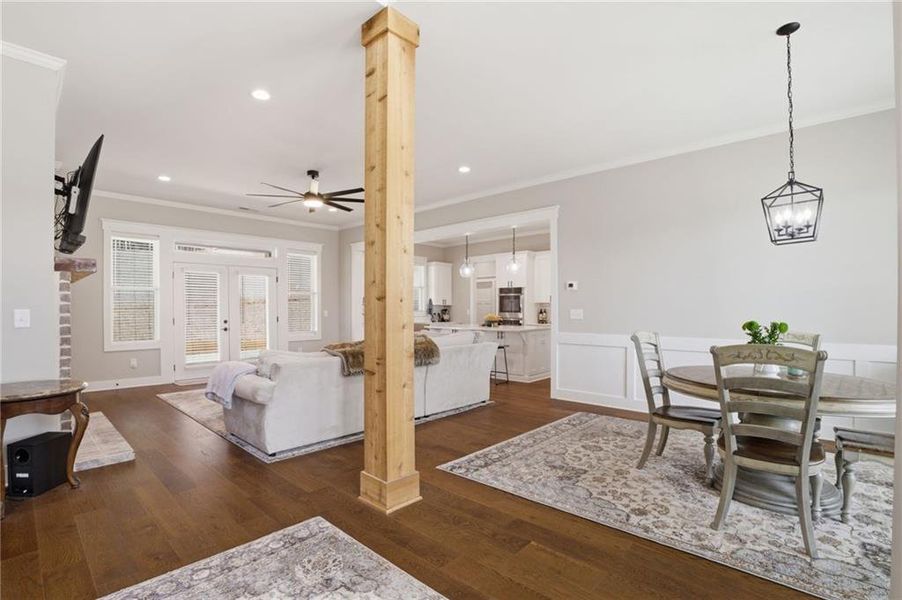 Furnished interior view inside a new home in , Jasper (Image 46).