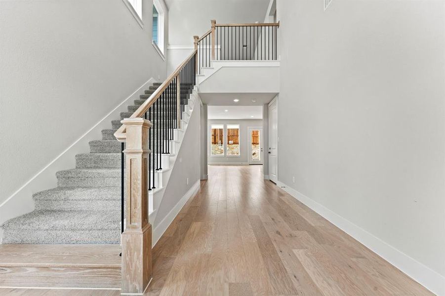 Spacious, unfurnished interior of a new home in North Square at Uptown, Celina (Image 12).