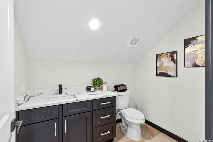 Furnished interior view inside a new home in , Natalia (Image 19).