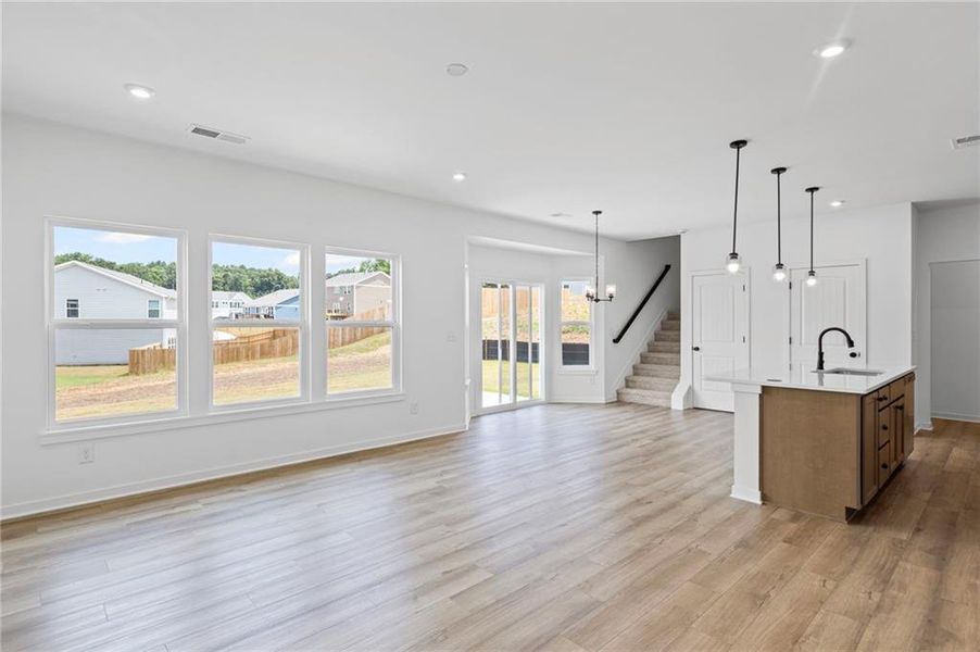 Spacious, unfurnished interior of a new home in Sage Woods, Dallas (Image 15).