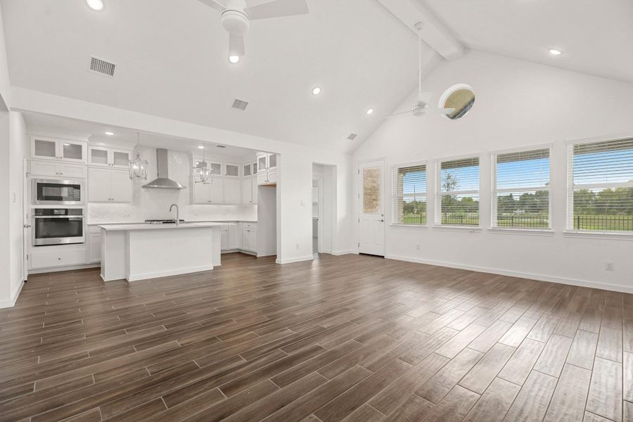 Open great room and dining area (*Photo not of actual home and used for illustration purposes only.)