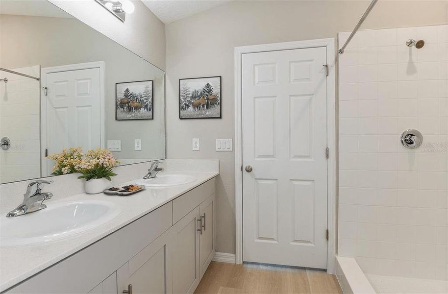 Furnished interior view inside a new home in , Haines City (Image 8).