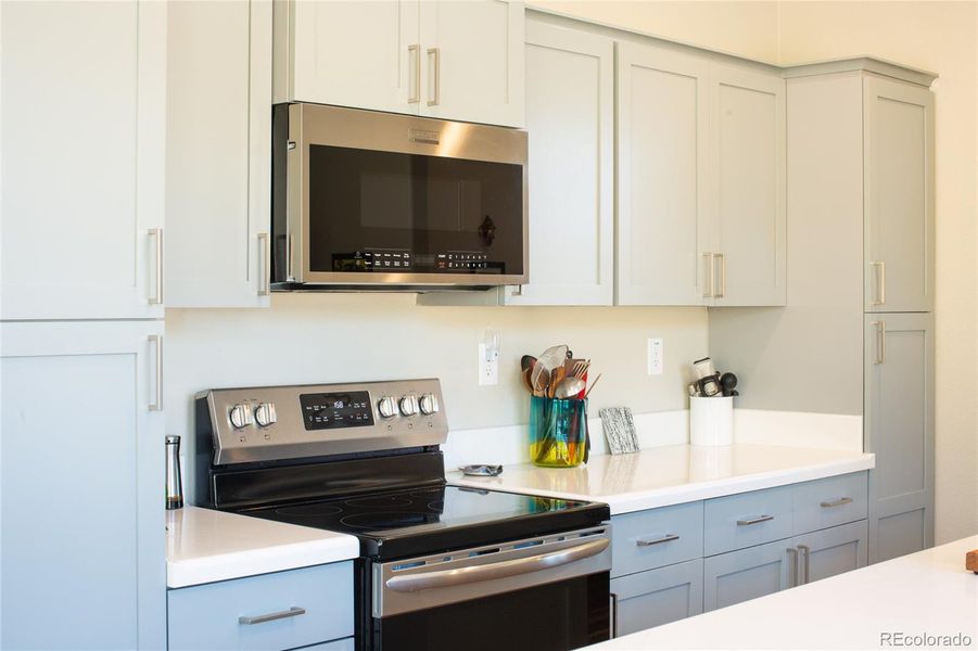 Furnished interior view inside a new home in , Crestone (Image 25).