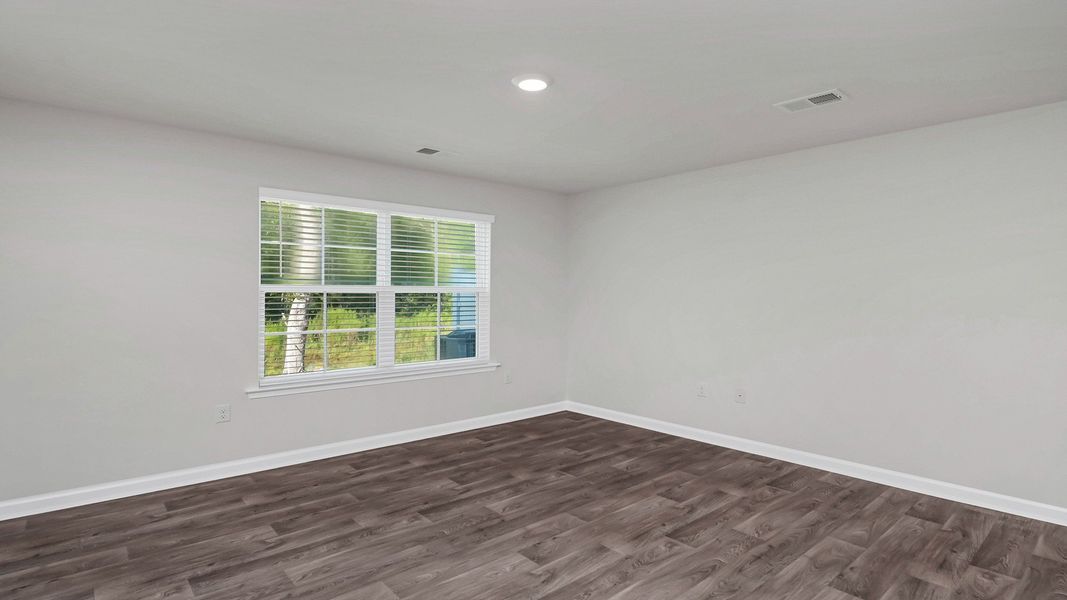 Spacious, unfurnished interior of a new home in Hunter's Branch Townhomes, Hopkins (Image 13).