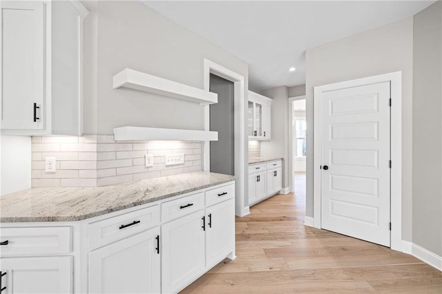 Furnished interior view inside a new home in , Jefferson (Image 12).