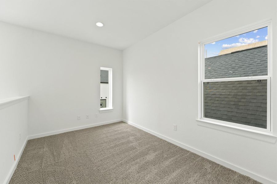 Spacious, unfurnished interior of a new home in Highland Commons, Houston (Image 21). Spacious, unfurnished interior of a new home in Highland Commons, Houston (Image 21).